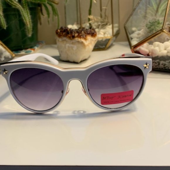 Betsey Johnson Star Search Sunglasses main image 5